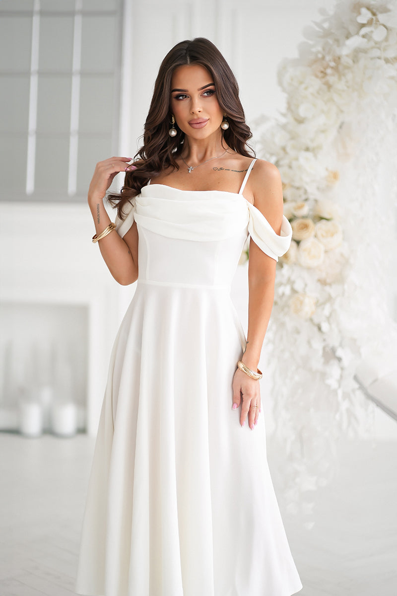 Elegantne õhtukleit