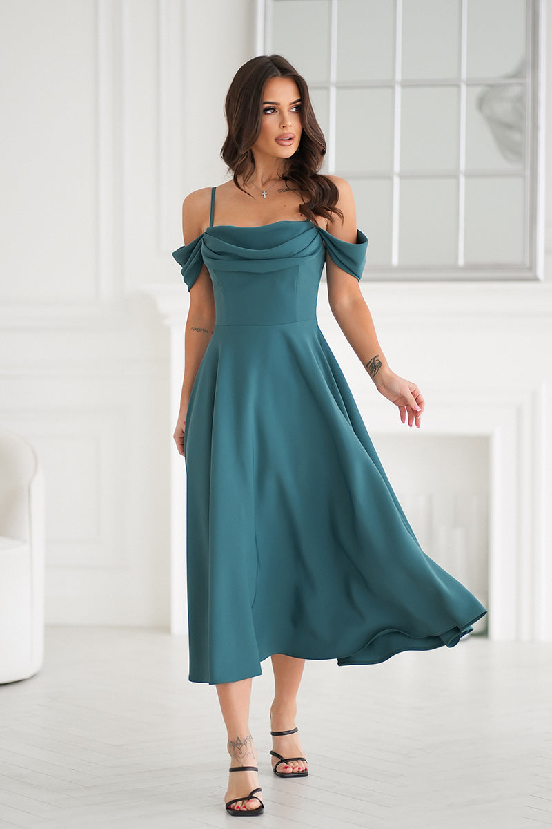 Elegantne õhtukleit