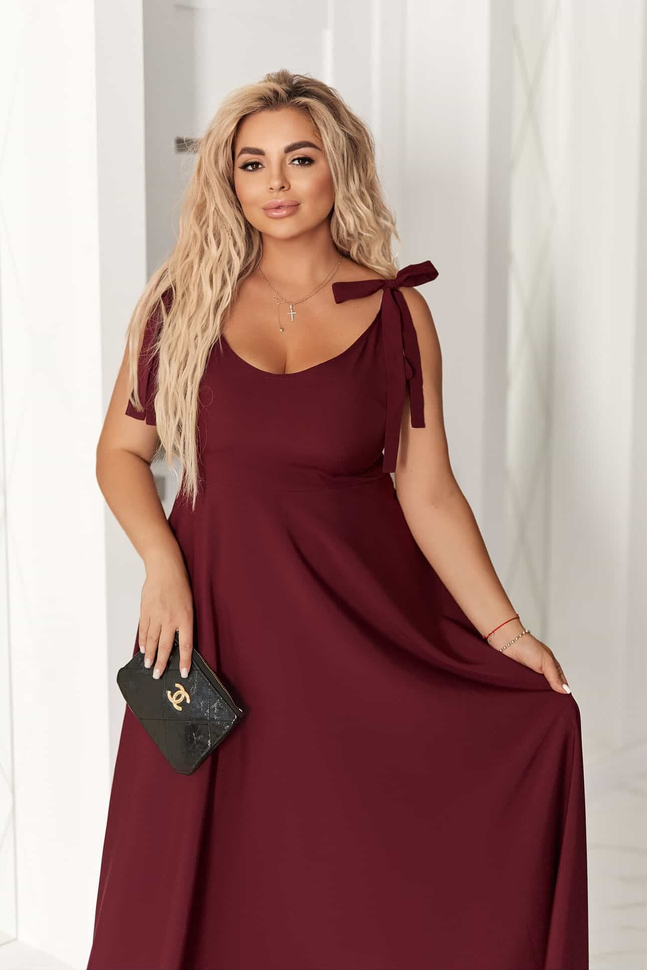 Elegantiška vakarinė suknelė