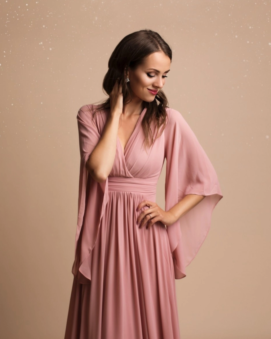 Elegantiška vakarinė suknelė