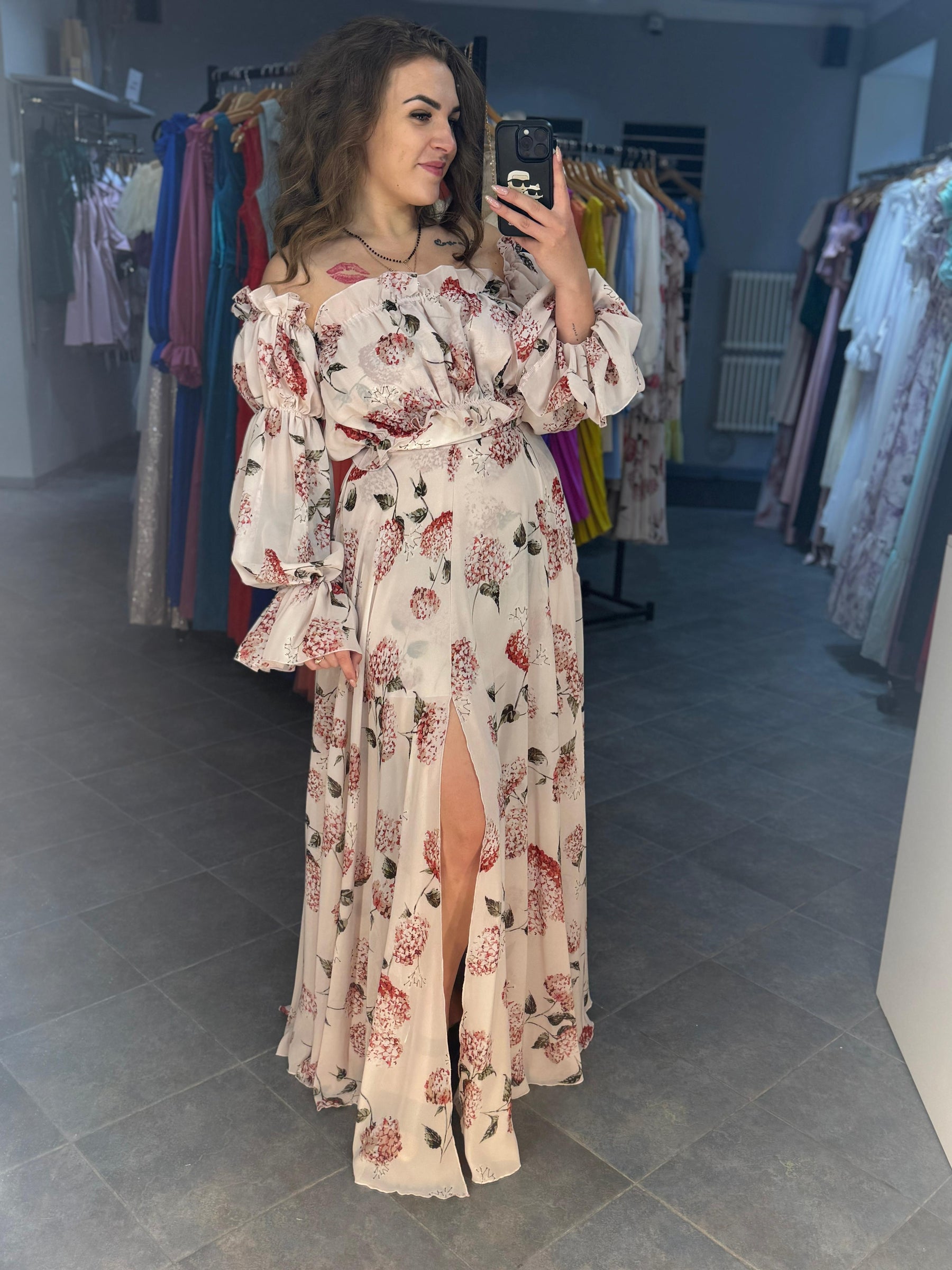 Elegantiška vakarinė suknelė