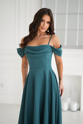 Elegantne õhtukleit