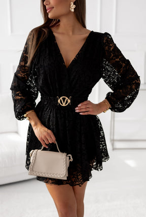 Mežģīņu šortkostīms