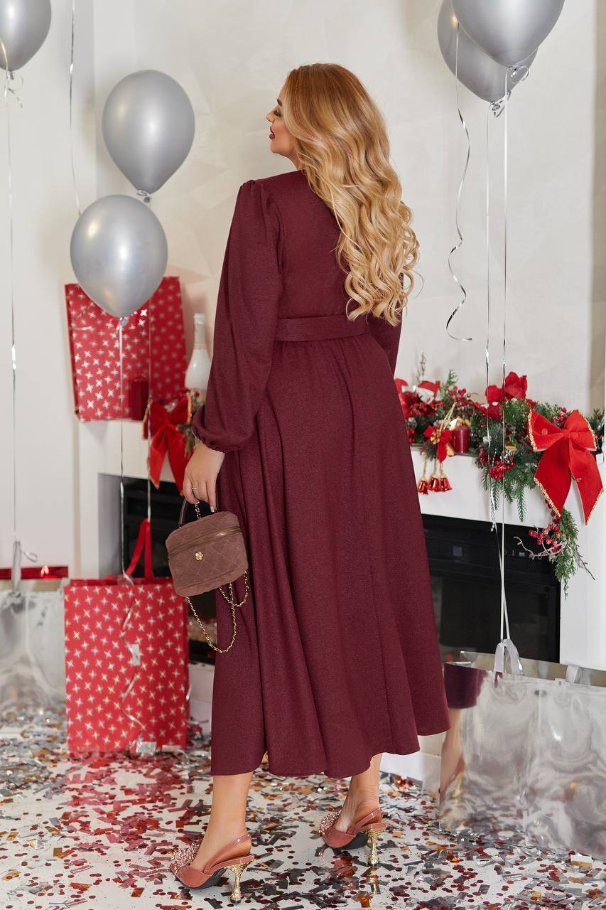 Vidēja garuma kleita