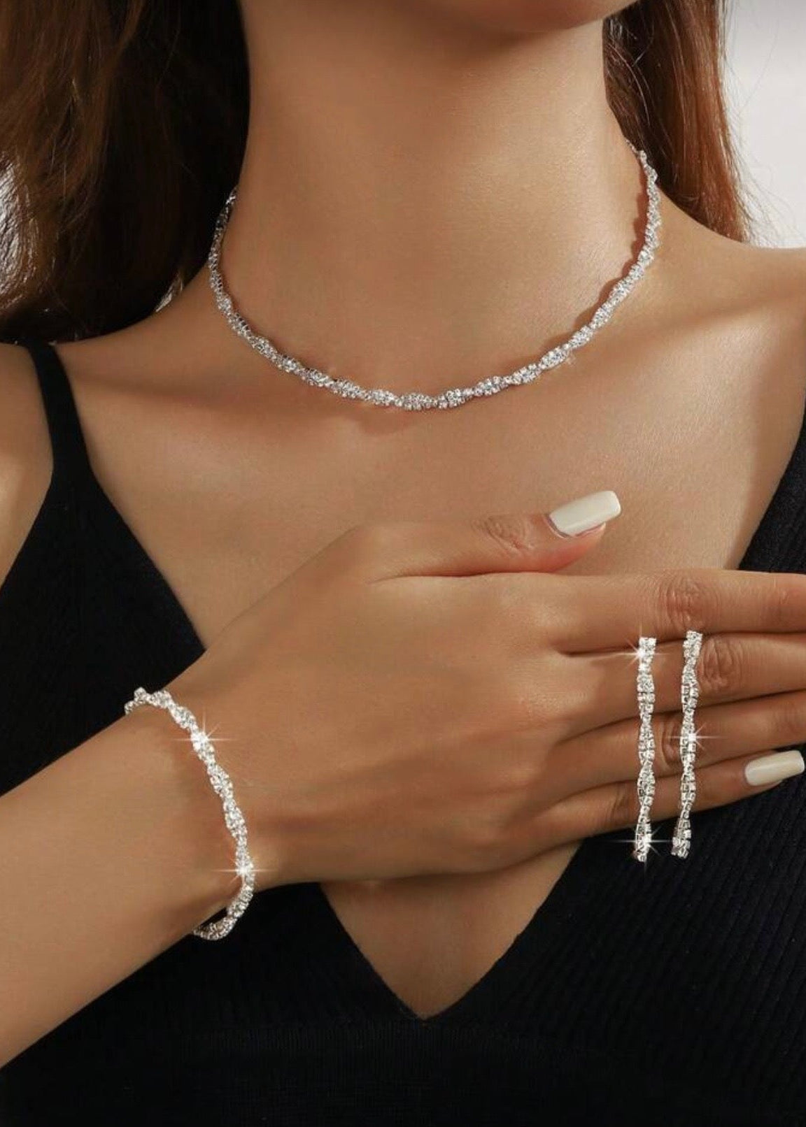Komplekt (kõrvarõngad+kaelakee)