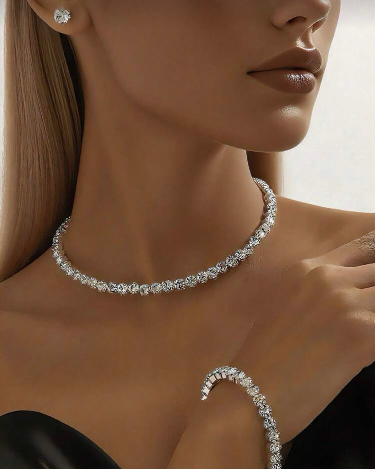 Komplekt (kõrvarõngad+kaelakee)