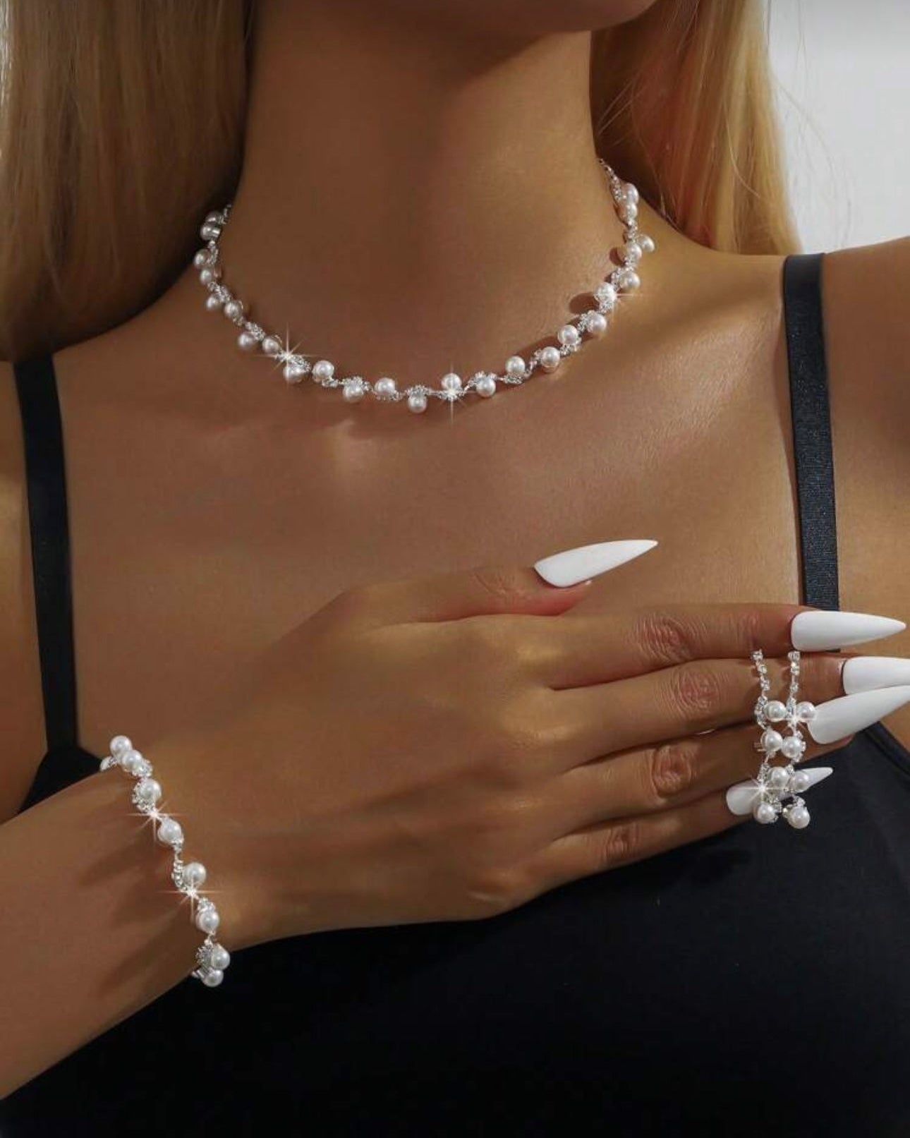 Komplekt (kõrvarõngad+kaelakee)