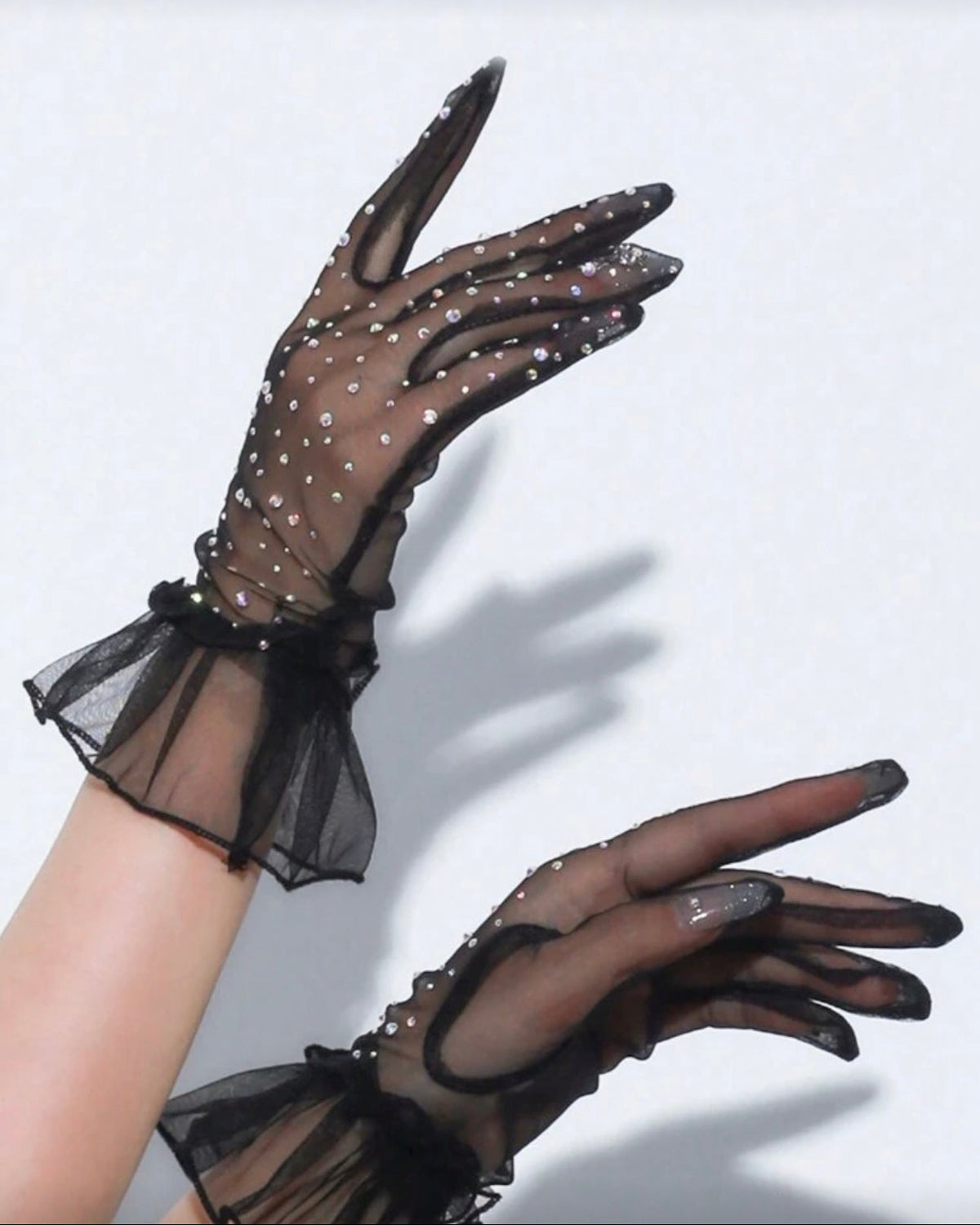 Pidulikud pikad kindad