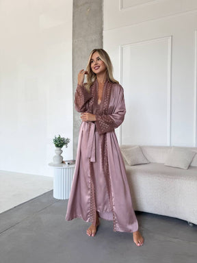 Naktinių drabužių komplektas