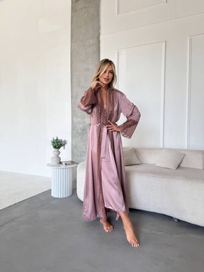 Naktinių drabužių komplektas