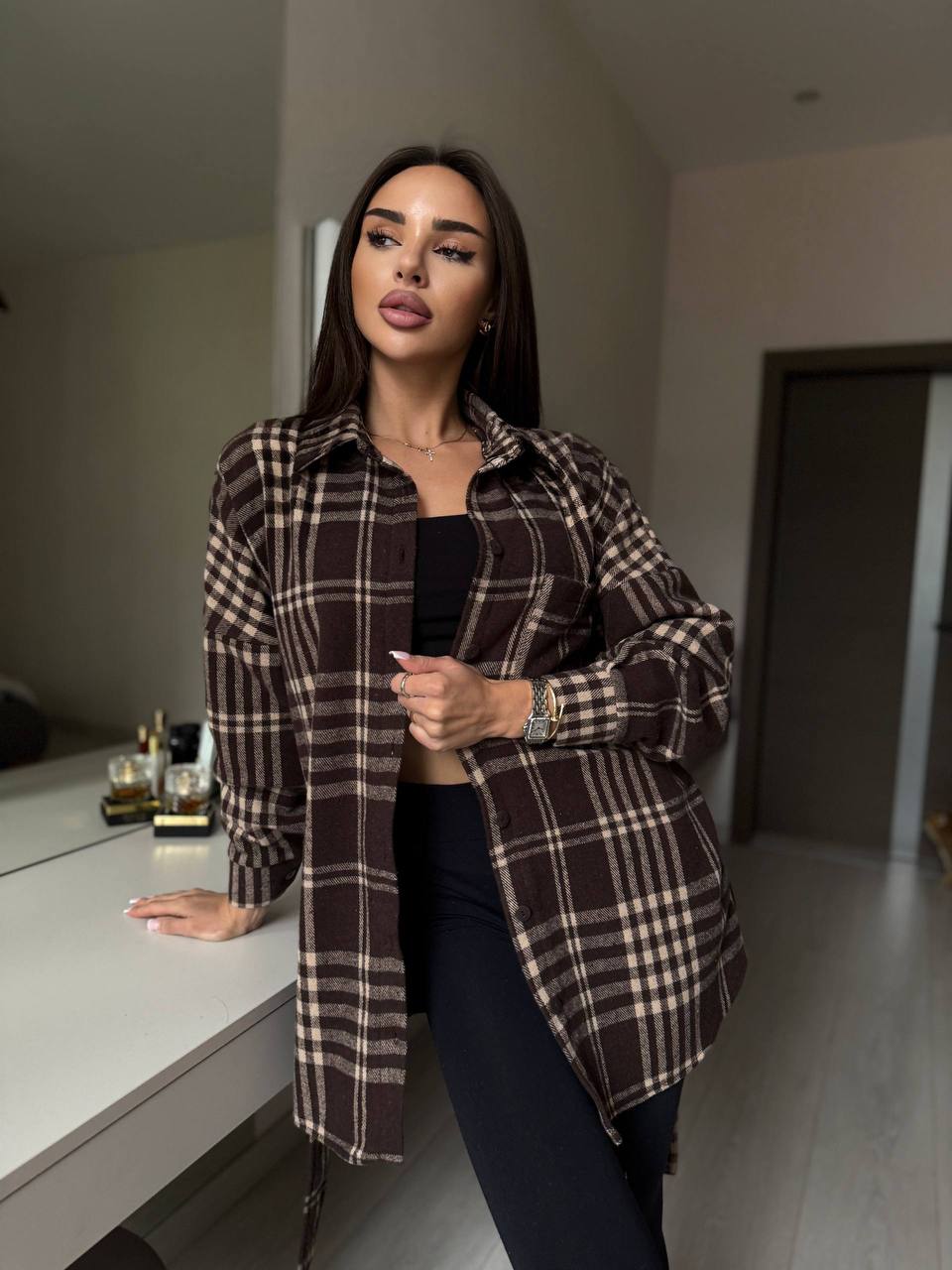 Rūtains krekls ar jostu