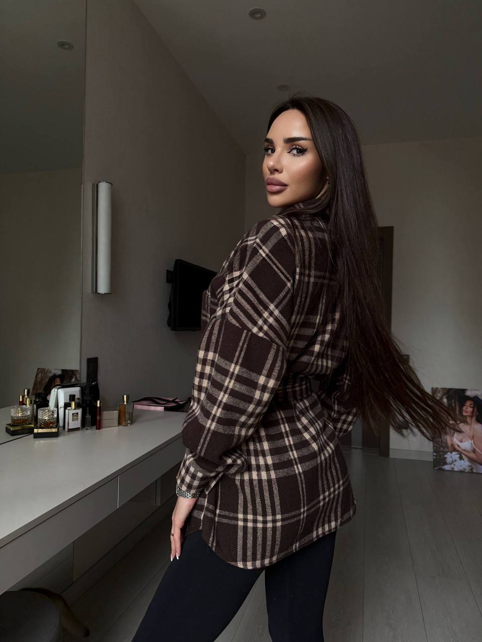 Rūtains krekls ar jostu