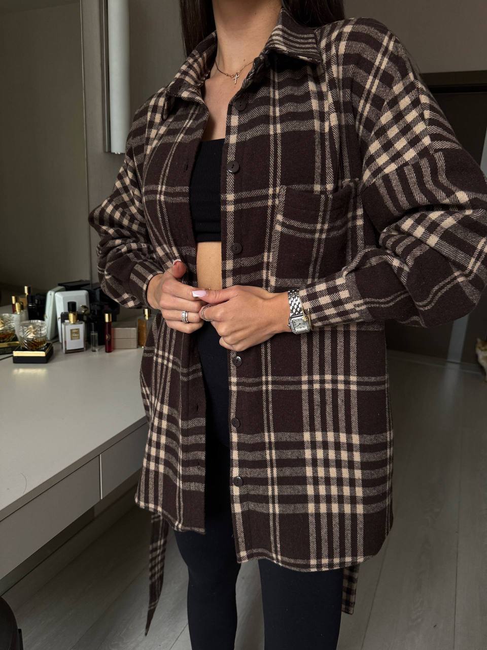 Rūtains krekls ar jostu